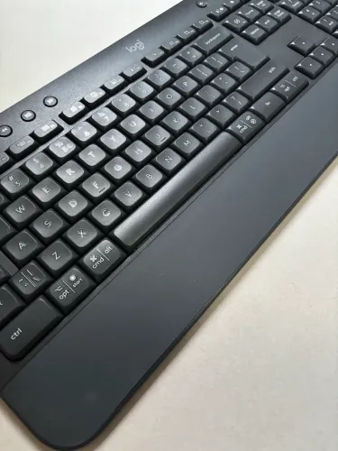 Teclado Logitech Signature K650
