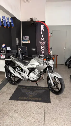 YAMAHA YS250 FAZER 2013