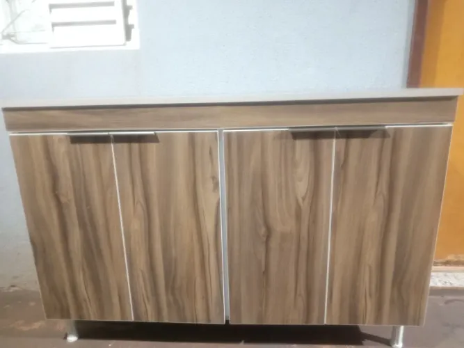 Vendo balcão em MDF