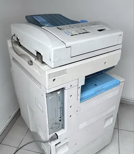 Copiadora Ricoh Aficio 5000