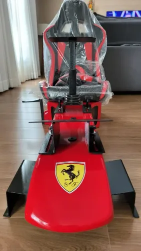 Cockpit suporte de volante para simulação