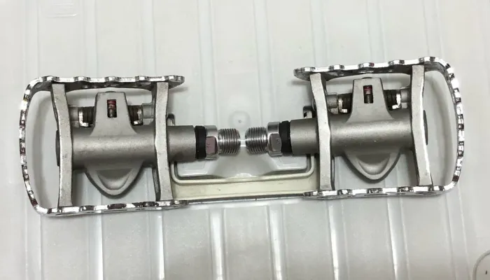 Pedal Shimano usado clip SPD