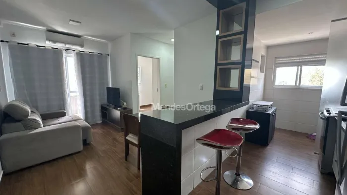 Apartamento com 2 dormitórios para alugar, 58 m² por R$ 3.512,19/mês - Parque Bela Vista -