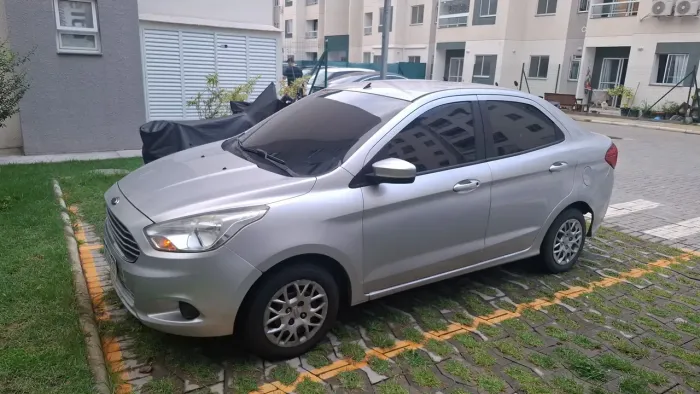 Ford KA+ Sedan 1.0 Tivct Flex 4P 2015