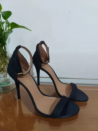 Sandália Arezzo 38 Nova