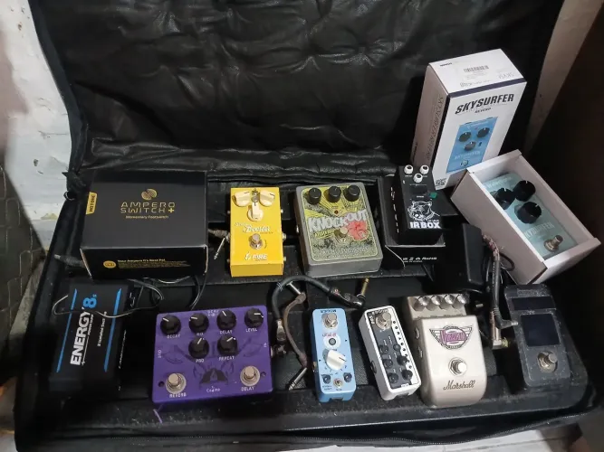 Pedais de guitarra vários preço 