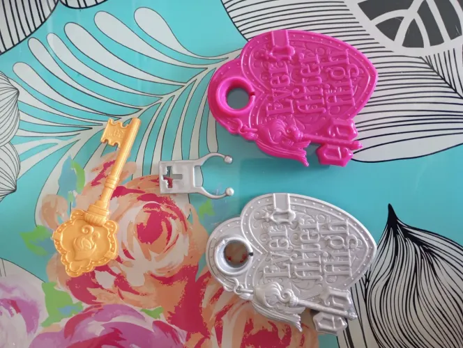 Lote de acessórios Ever After HIGH