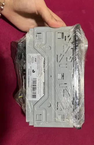 Pioneer MVH-X300BR.