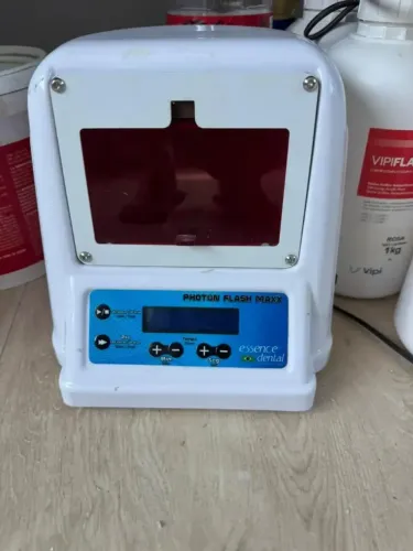 Fotopolimerizador Bancada Essence Dental Photon Flash Forno (Usado)