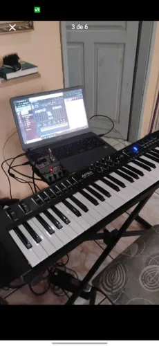 Vendo teclado musical - Preciso vender urgenge aceito proposta ( nada absurdo tbm)