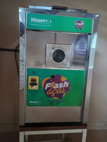 Máquina de açaí/sorvete