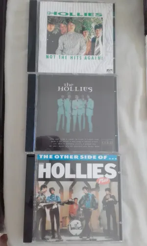 THE HOLLIES - 3 CDs IMPORTADOS