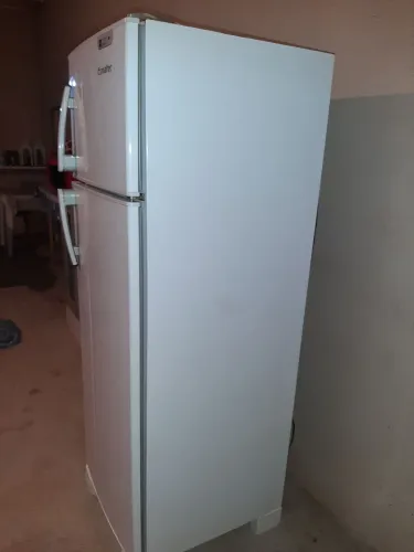 Vendo geladeira