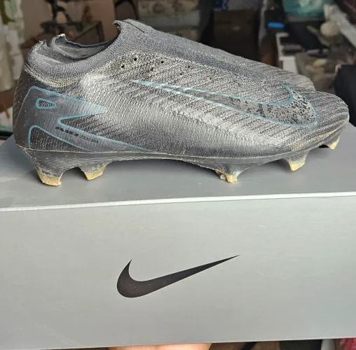 Chuteira Nike Mercurial 16 Elite