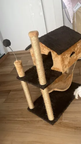 Vende-se casinha de gato 
