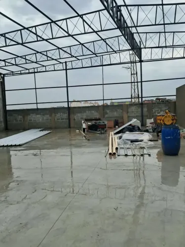 Imóvel para aluguel tem 610 metros quadrados em Jardim Cecília Cristina - Carapicuíba - SP