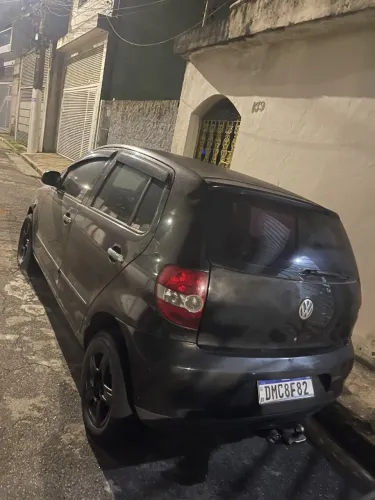 Volkswagen Fox Plus 1.0mi/ 1.0mi Total Flex 8V 4P 2004