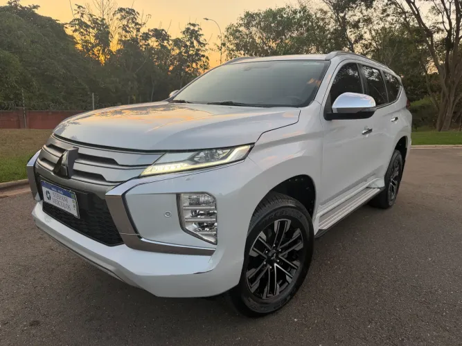 Mitsubishi Pajero Sport HPE 2.4 4X4 Diesel Aut. 2021