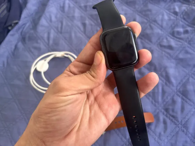 Apple Watch Series 5, 44mm