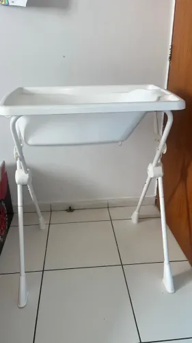 Banheira Burigotto infantil com suporte ? ótimo estado