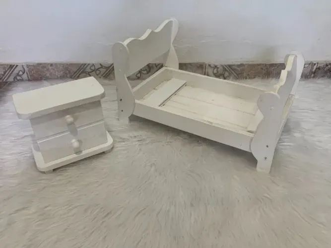 Cenário Fotográfico Infantil: Mini Cama com Criado-Mudo (Prop para Newborn / Acompanhament