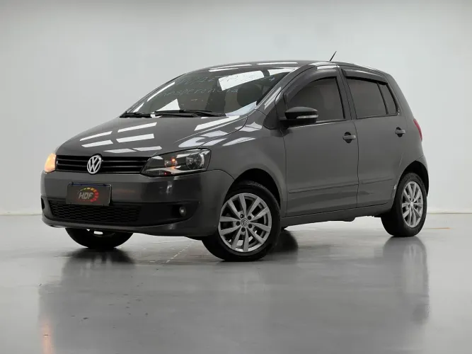 Volkswagen Fox 1.6 MI Total Flex 8V 5P 2014