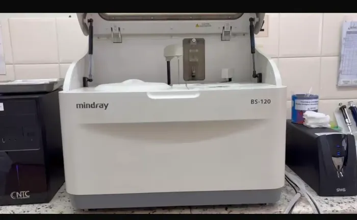 Vendo Equipamento de Bioquímica BS-120 Mindray