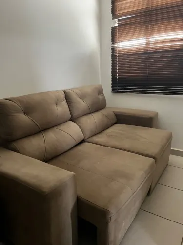 Sofá retrátil dois lugares