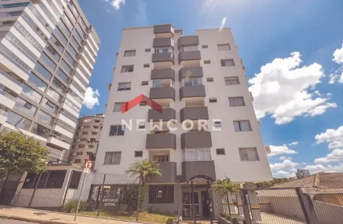 Apartamento em Rua Santo Antônio - Barreiros - São José/SC
