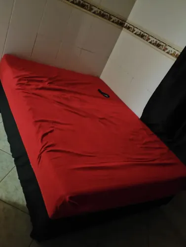 vendo cama box casal usada em boas condições