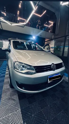 Volkswagen Fox 1.0 MI Total Flex 8V 5P 2011