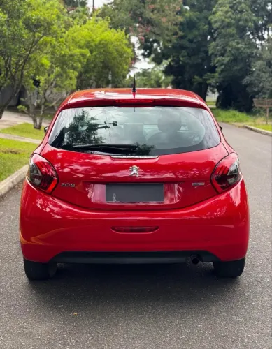 Peugeot 208 Active 1.2 Flex 12V 5P Mec. 2018