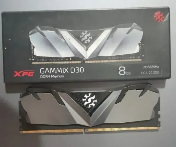 Memória Adata Xpg Gammix D30 Preta Ddr4 8gb 2666mhz (Usado)