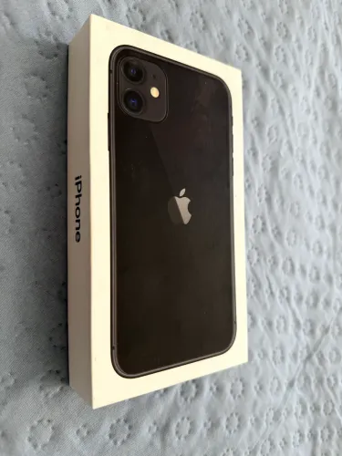 iPhone 11