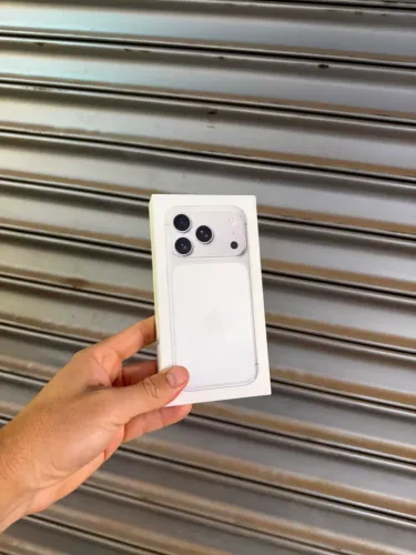 iPhone 17 Pro Max 256gb Branco Novo Preço de oportunidade, qualidade de primeira.