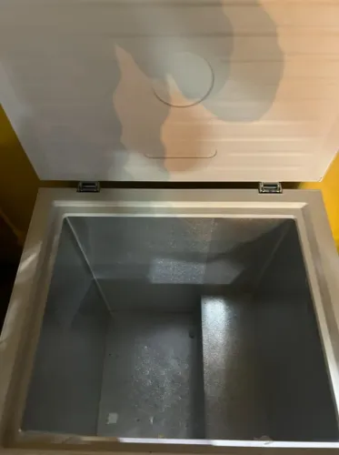Freezer  140 L