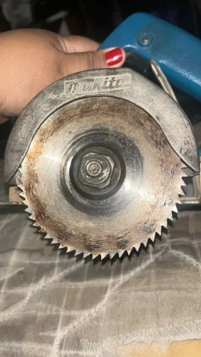 Vendo essa Makita funcionando perfeitamente