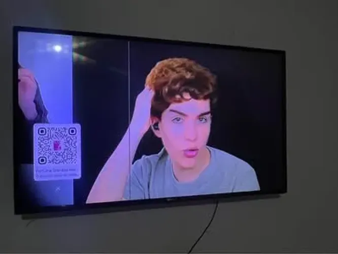 VENDO TV LG - 42 polegadas LEIA A DESCRICAO