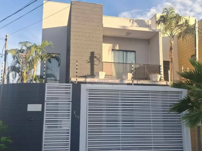 Casa tipo sobrado 3 quartos, Boa Esperança
