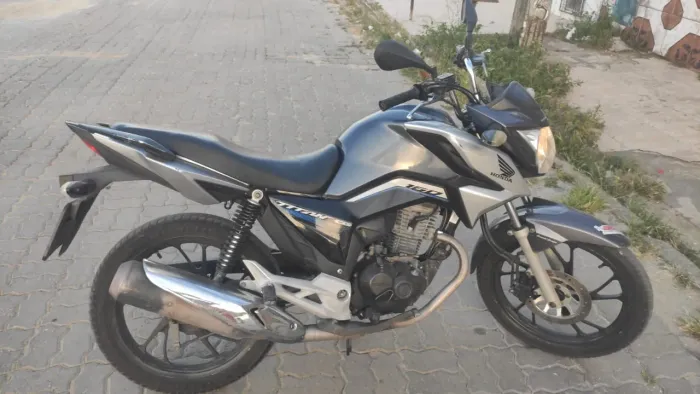 Titan 160 ano 2022