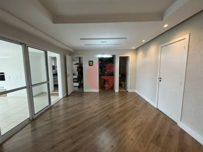 Excelente Apartamento para Venda com 3 quartos (1 suíte) e 2 vagas de garagem - 125m² | Ro