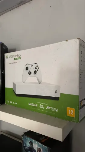 Xbox One s 1 tb 