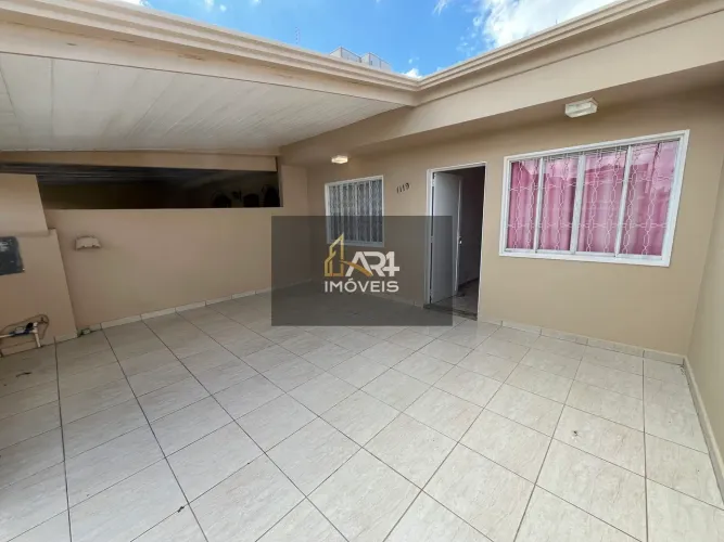 Casa para Locação no bairro Cajuru em Curitiba/PR