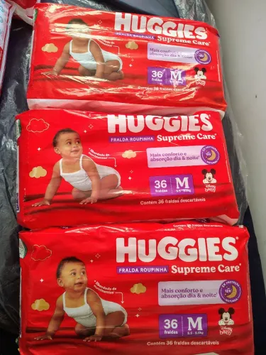 Fraldas Huggies Supreme Care "roupinha" 108 unidades tamanho M validade 2027