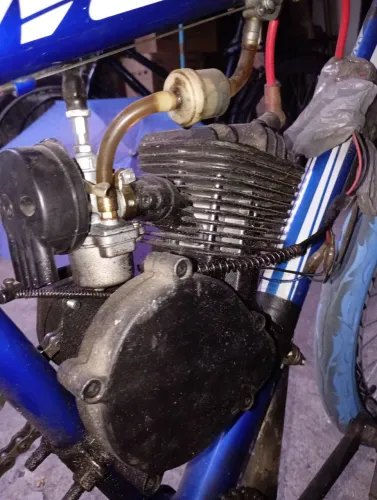 VENDO SÓ O MOTOR BICIMOTO DE BICICLETA MOTORIZADA FUNCIONANDO PERFEITAMENTE MUITO BOM