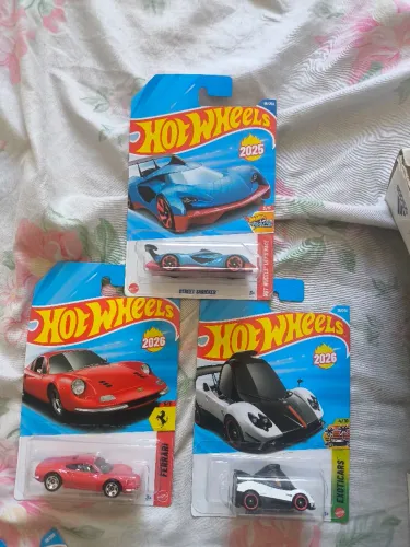 Kit 3 carrinhos hot wheels
