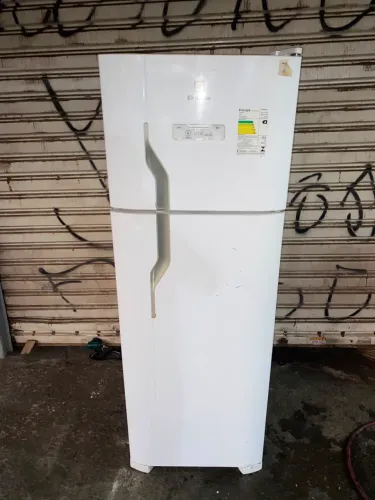 Geladeira Electrolux duplex frost free