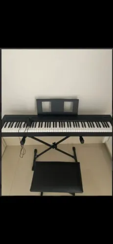 Piano p-45 cadeira e apoio
