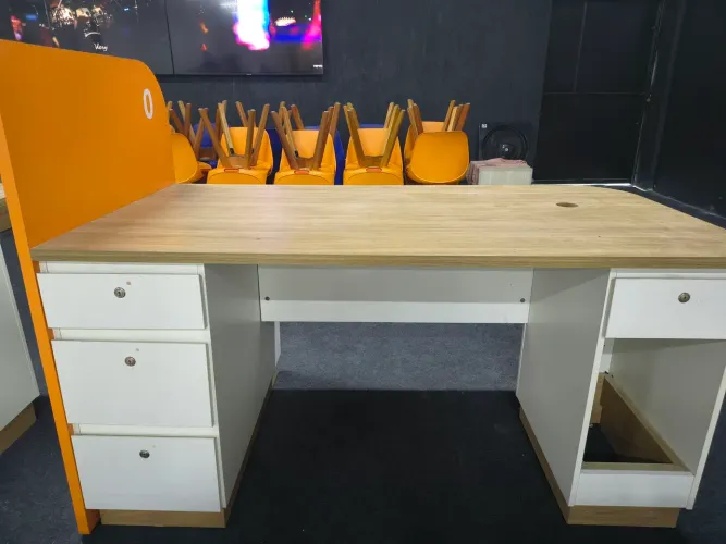 Mesa de escritório