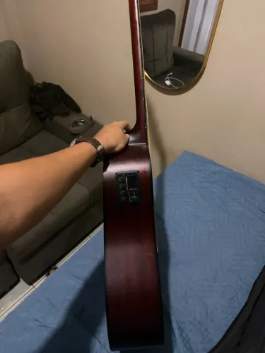 Violão novinho
